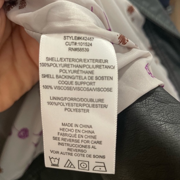 KUT from the Kloth lightweight faux leather jacket, with floral lining - Picture 6 of 7